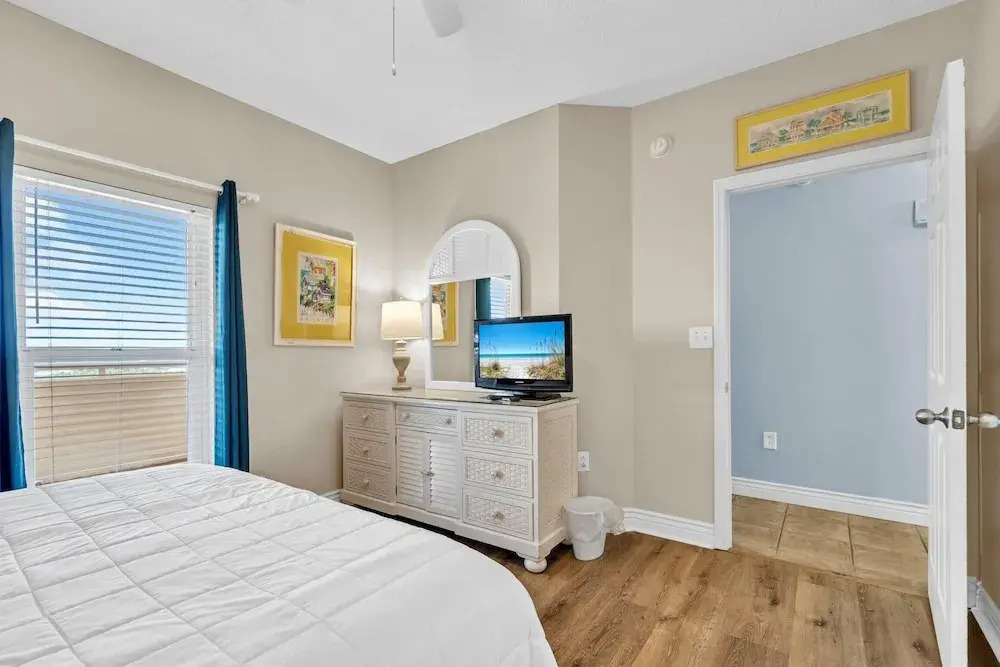 Majestic Beach Towers 1-1213