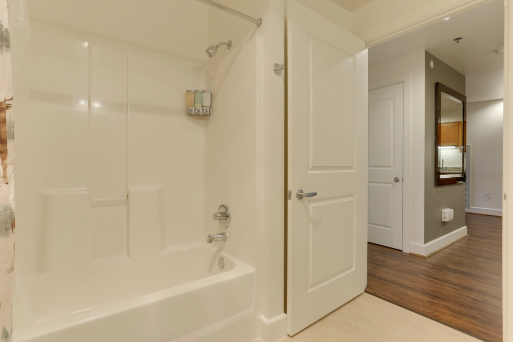 Gorgeous 1BR Apt in the heart of Downtown PDX