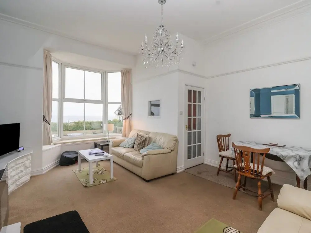 Sea Front Apartment