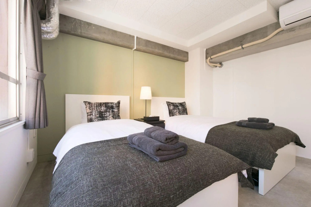 hostel DEN