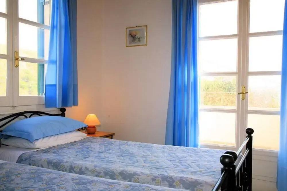 Theophilos 2 Walk to Beach Sea Views A C Wifi Car Not Required - 220