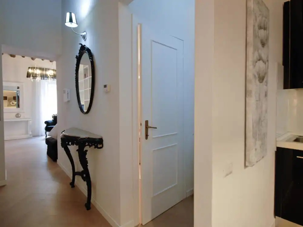 Marilyn Apartment
