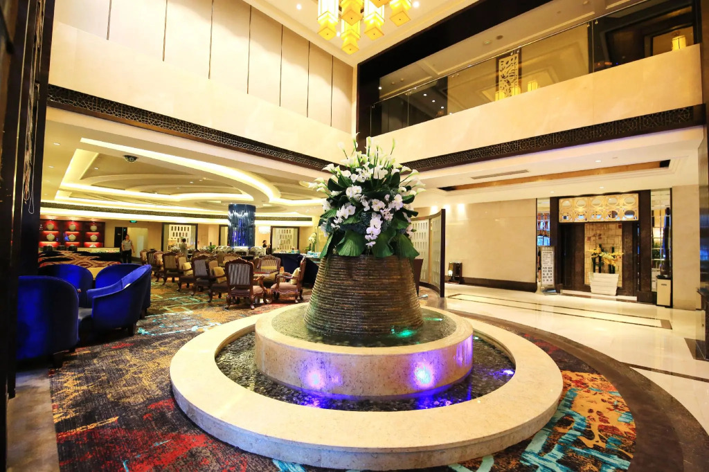 Rezen Kingtown Hotel (Chongqing Guanyinqiao)