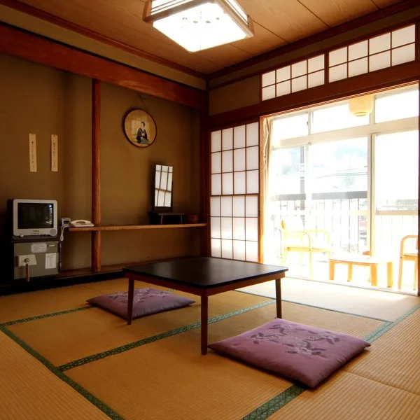 Motoyu Yunishikawakan Honkan