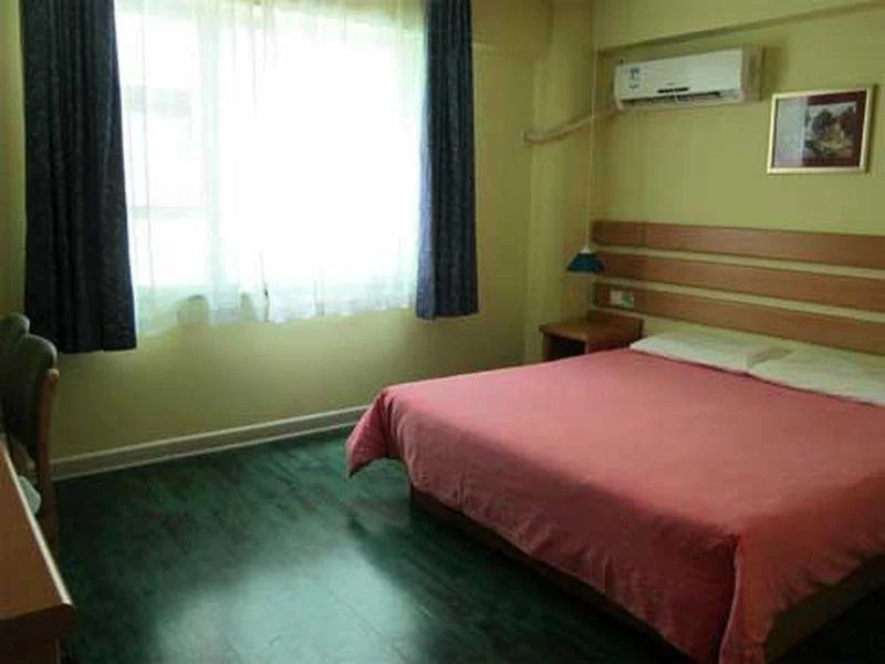 Sanya Aili Hotel