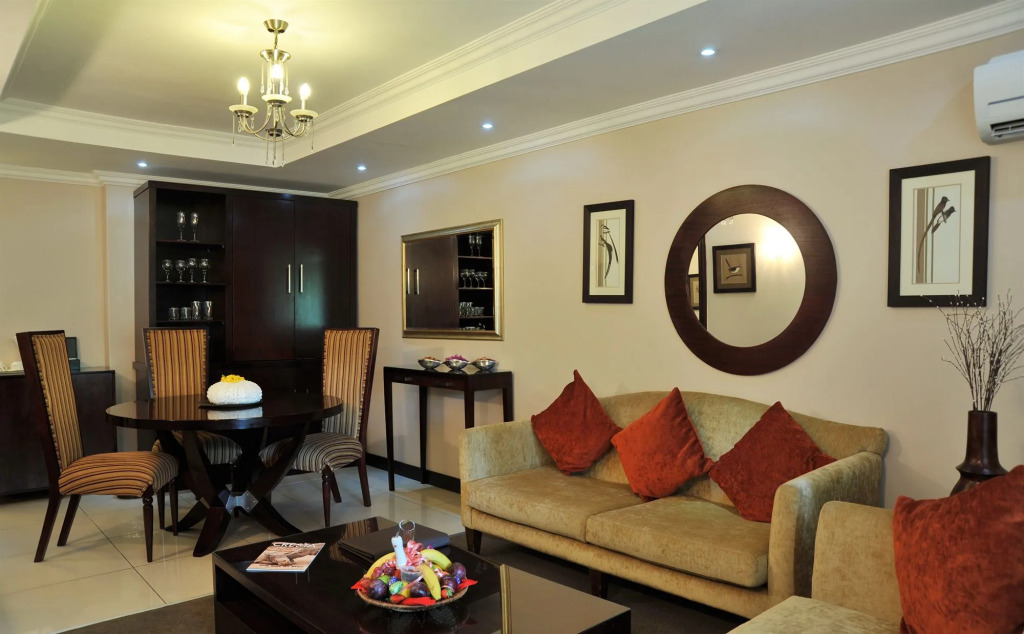 Cresta Thapama Hotel
