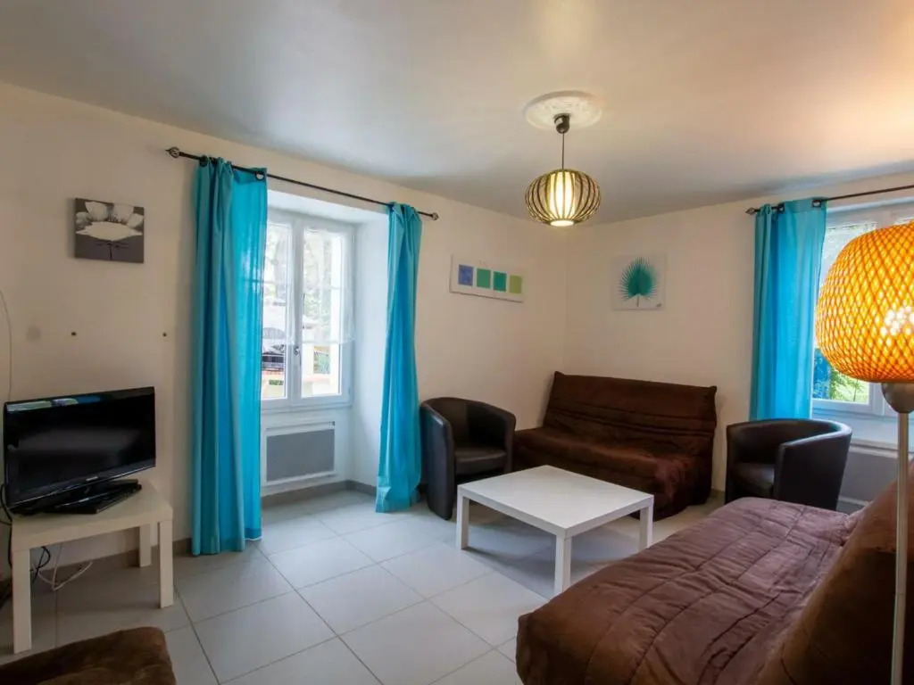 Gîte Cendrieux, 5 pièces, 7 personnes - FR-1-616-14