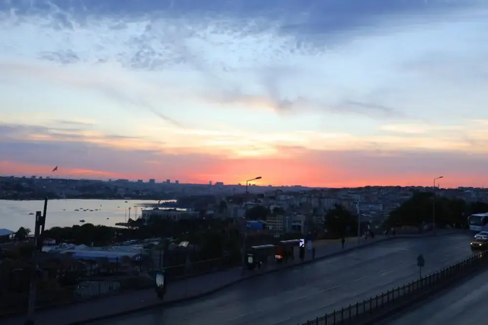 Central Flat w Sea View and near Galata Tower