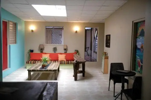 Ragamuffin Hostel & Coffee Bar