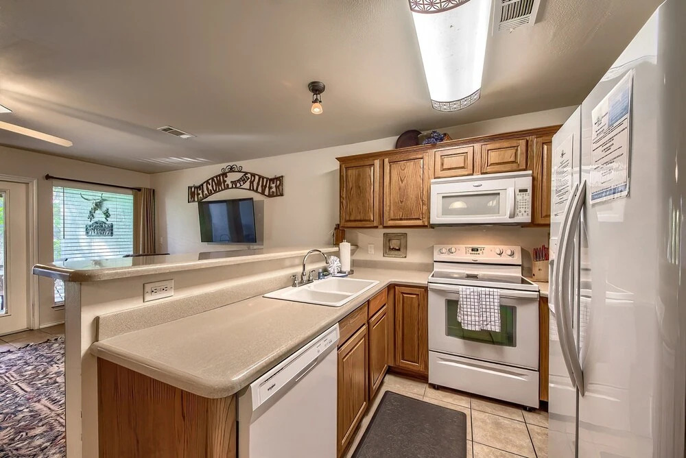 Ww I102 Restful River Retreat 2 Bedroom Condo by RedAwning