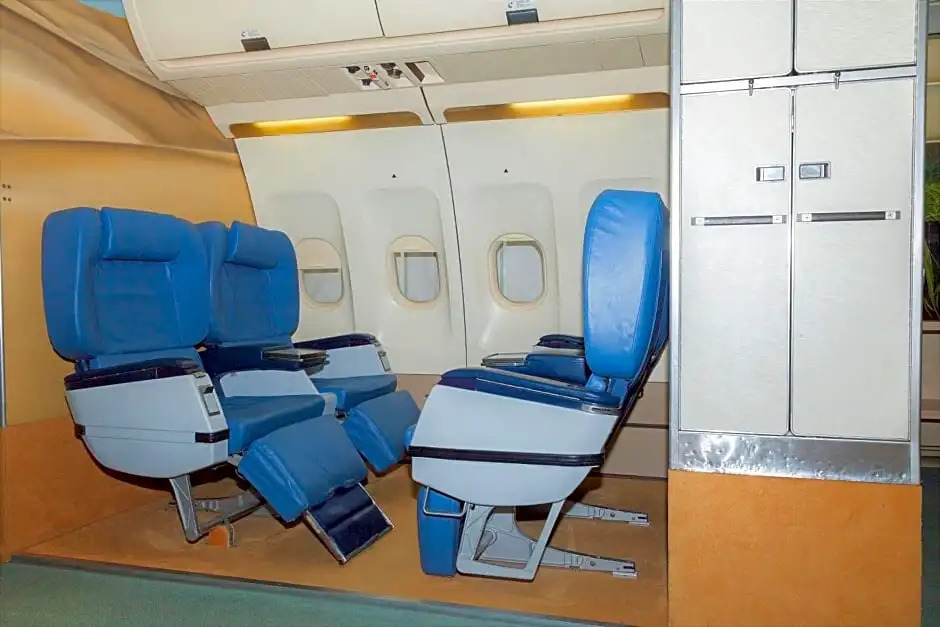 Hotel Cockpit