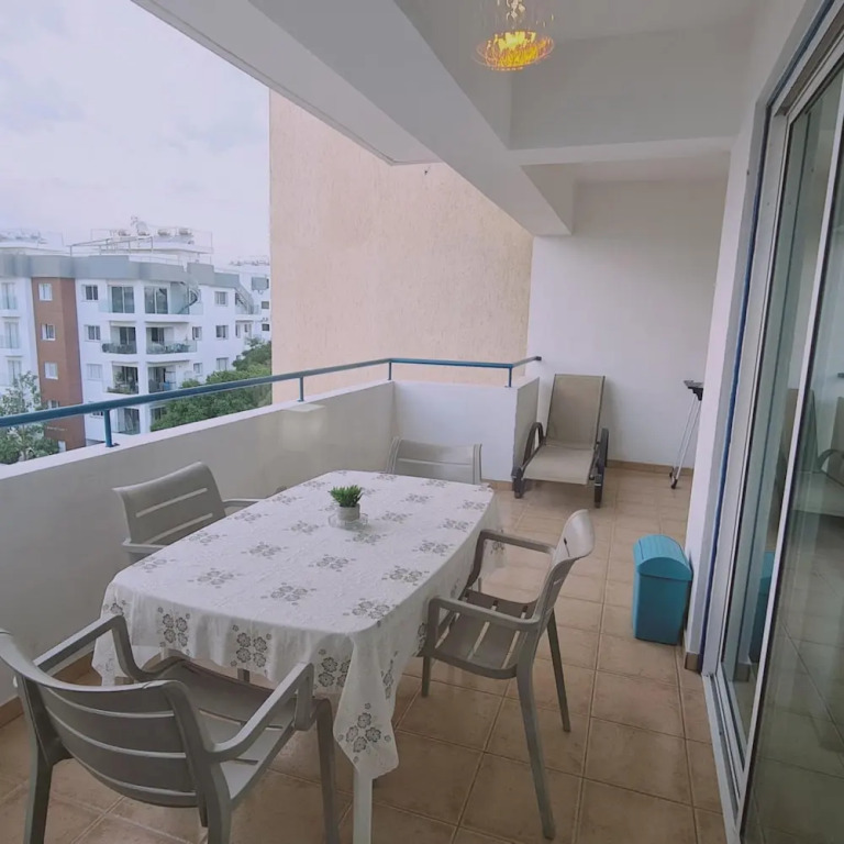 13 LCA - Stay Suncity Apartment