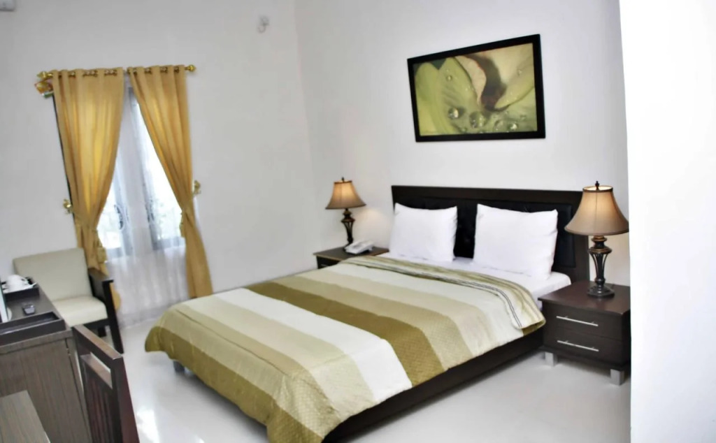 Hotel Parai Puri Tani