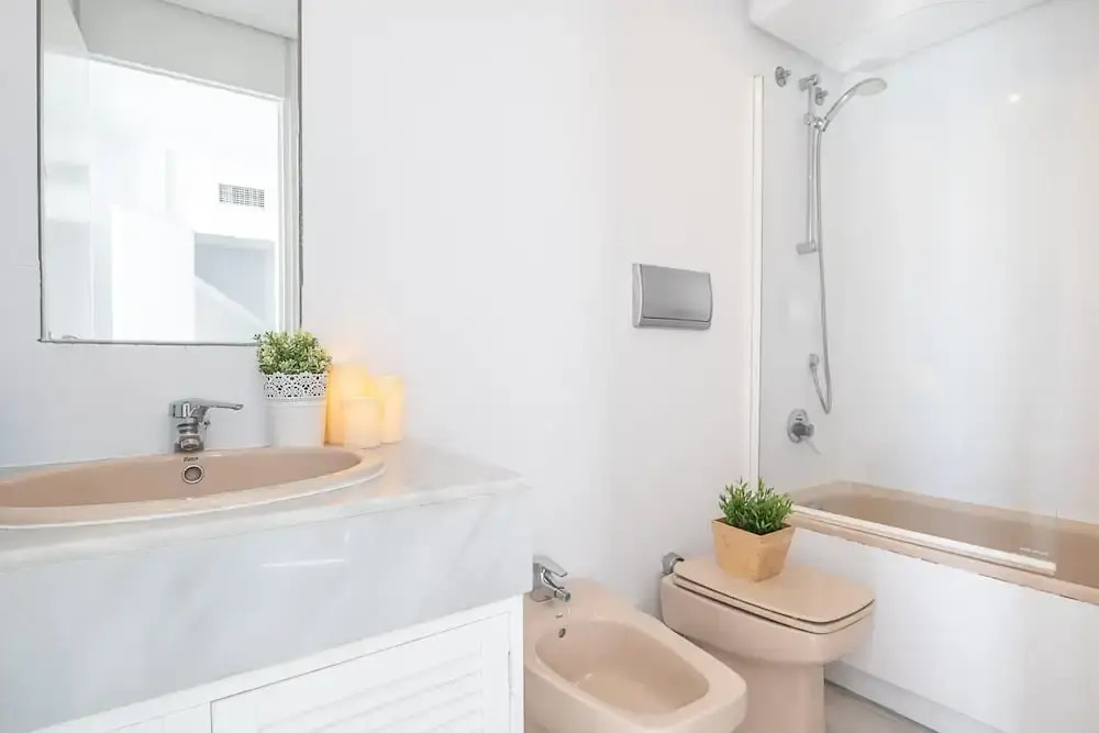 Marbella Pool House Ph24 on sea Shore