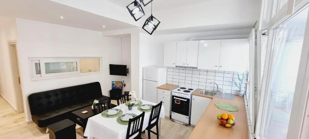 Cristina Studio Apartment