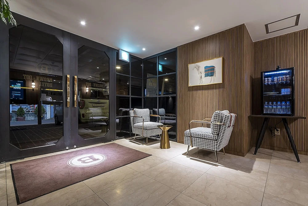 Brown Dot Hotel Osan