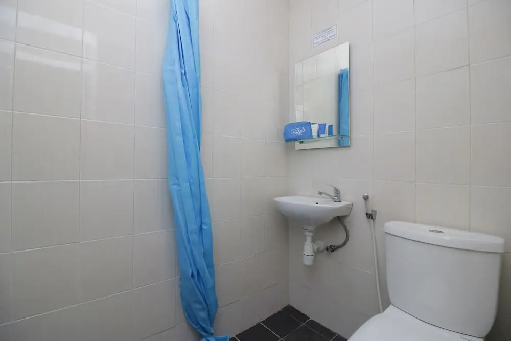 Airy Eco Deplu Utama Satu 67 Tangerang Selatan