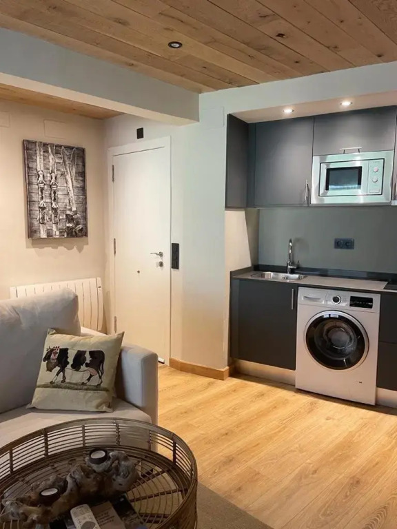Apartaran 208