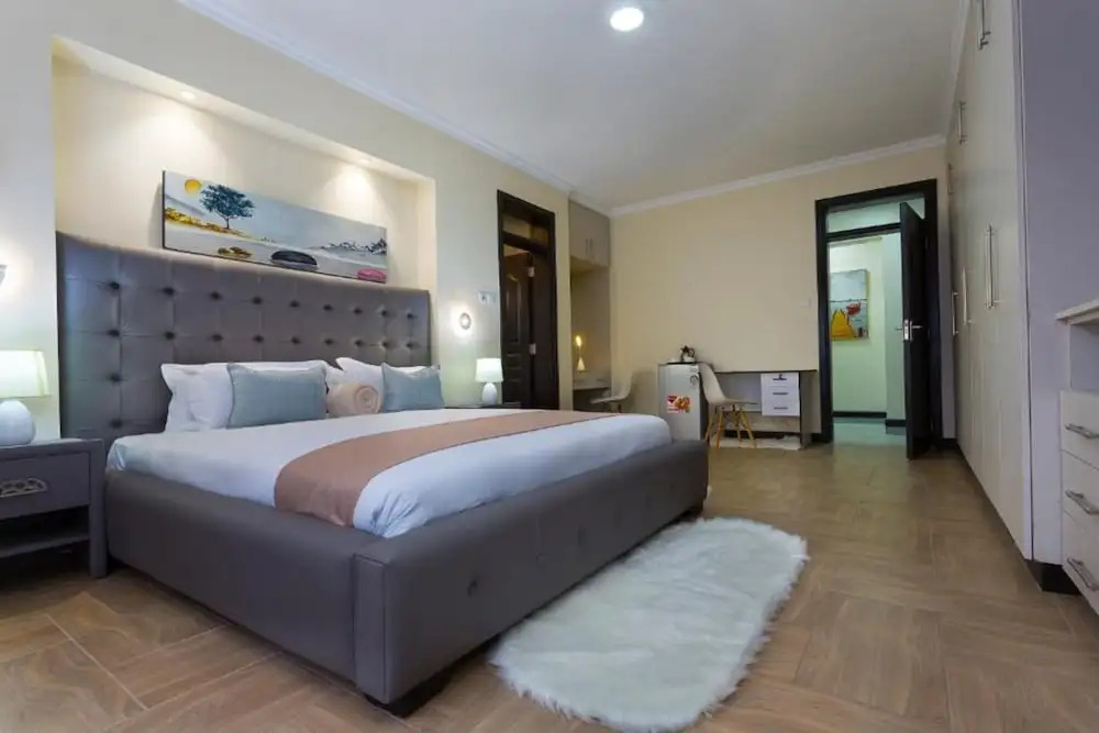 Lancaster Luxury Suites by Edmor Suites