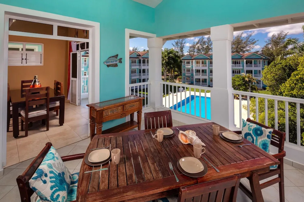 Ocean Village 16