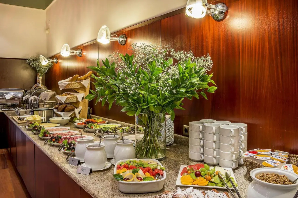 Grata by Centrum Hotels