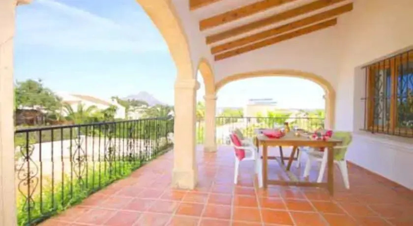 Villa Home Lavinya
