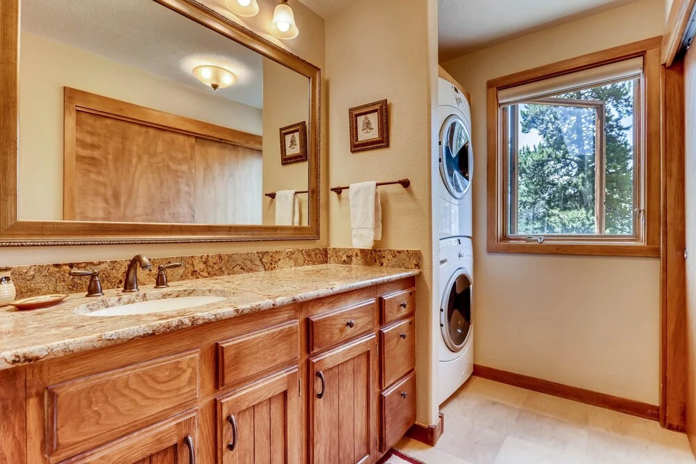 Pines 2044 - 2 Br Condo