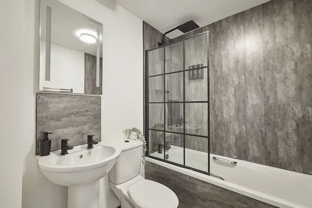 Host Stay Polwell Road