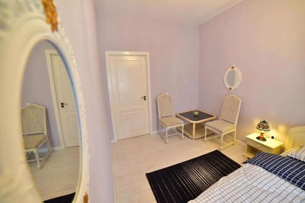 Anna's Guest House