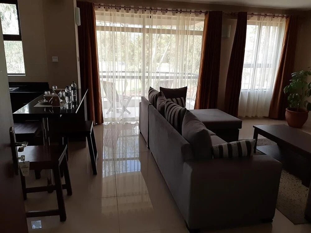 Emilia Apartments Hotel