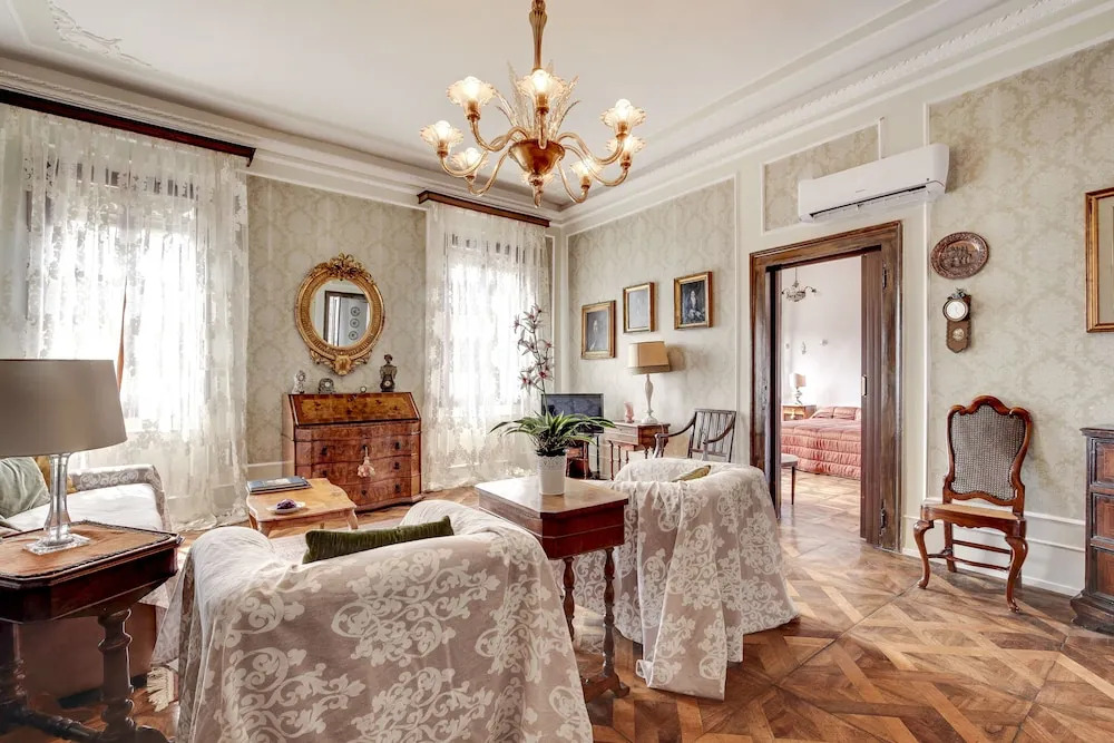 San Vidal - WR Apartments