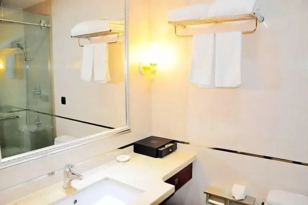 Xining Xibai Hotel