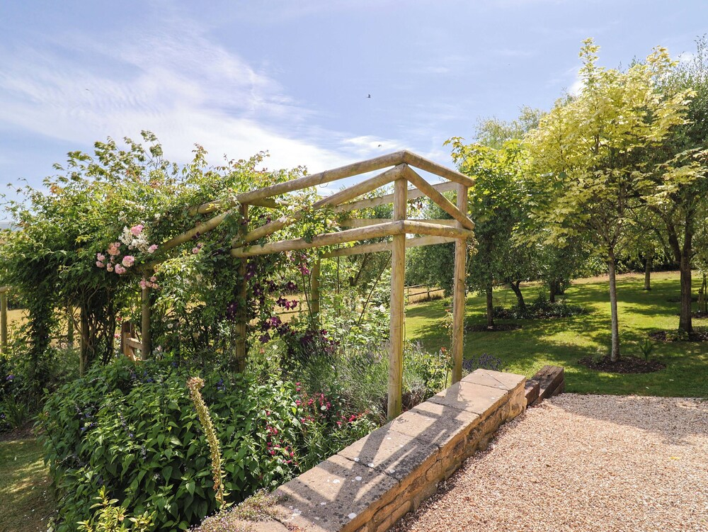 Tithe Barn Cottage
