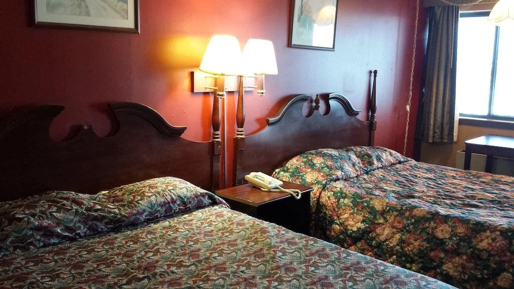Bridgeview Inn
