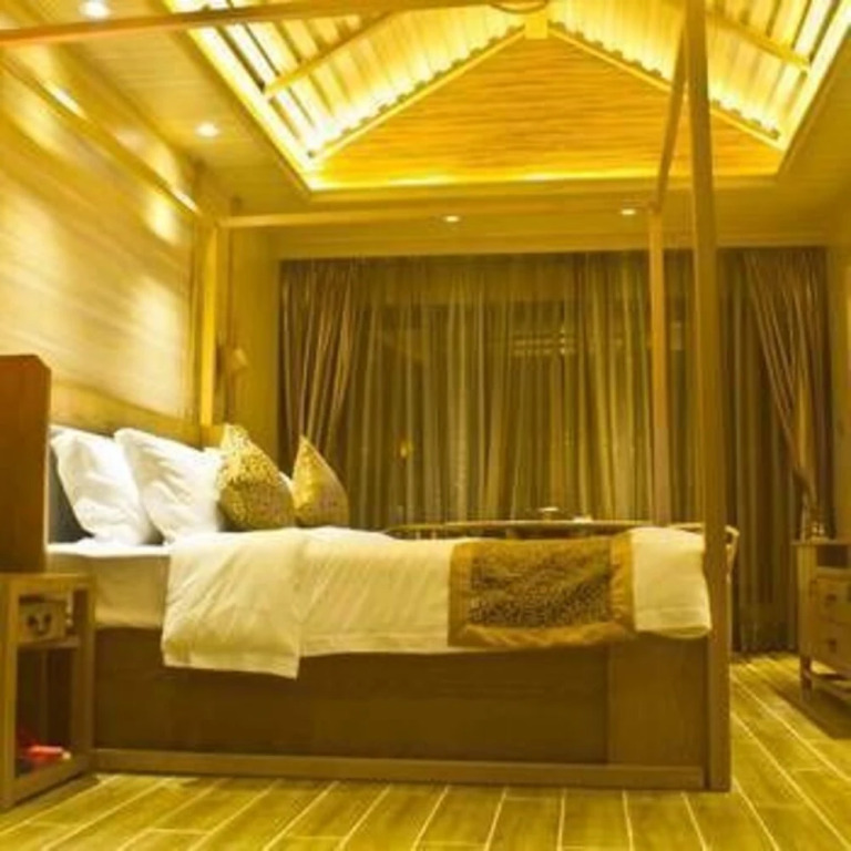 Kangquan Yunhai Hot Spring Hotel