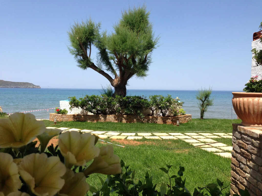 Hermes Beach Front