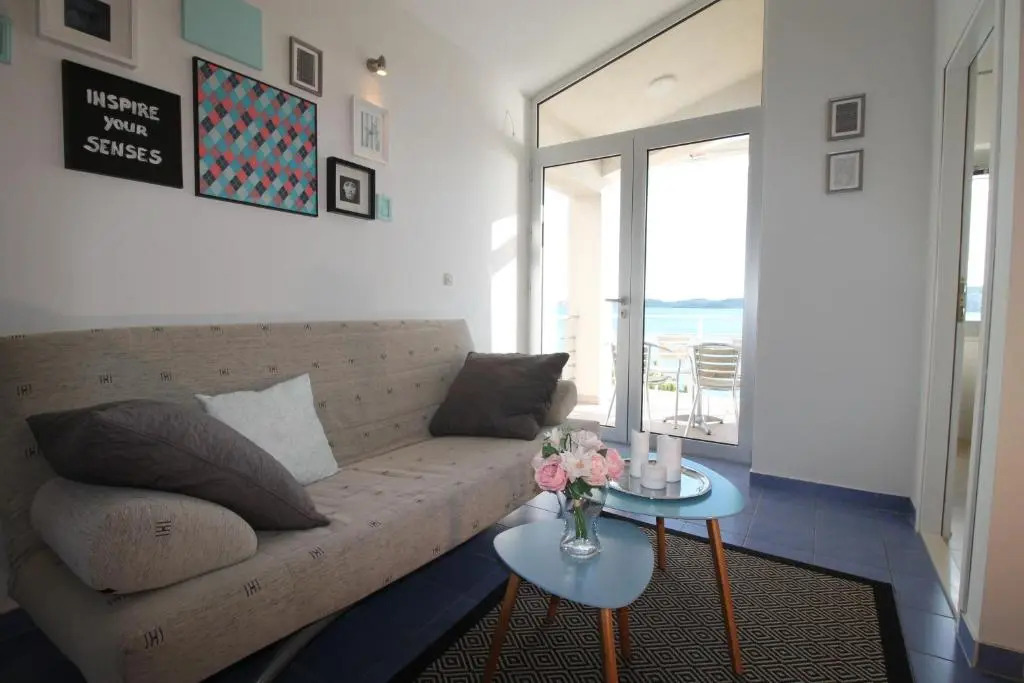 Apartments Marer
