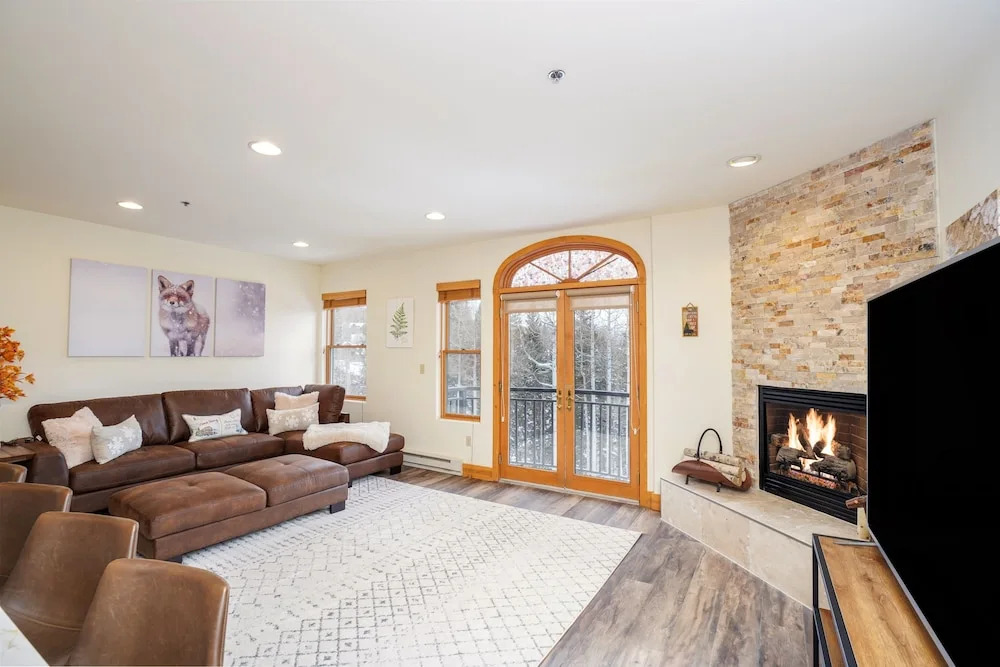 Bear Creek Lodge 309ab 2 Bedroom Condo by Alpine Lodging Telluride