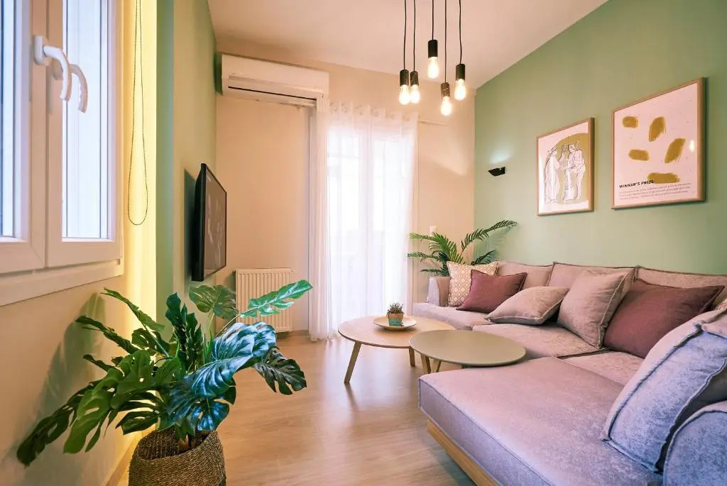 Olympic Spirit Apt in N. Kosmos