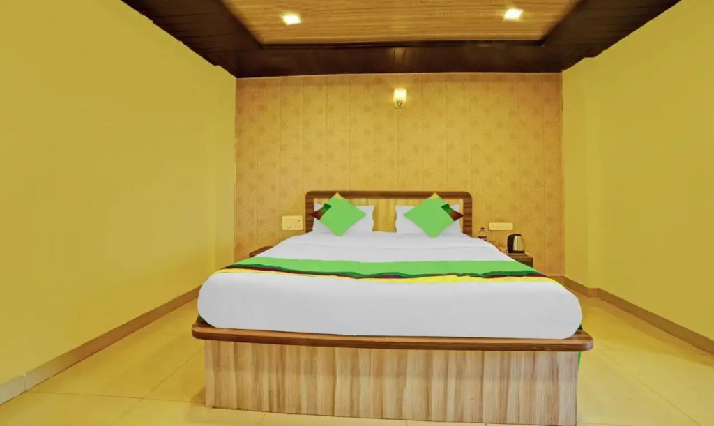 OYO 28312 Hotel Shree Balaji Inn