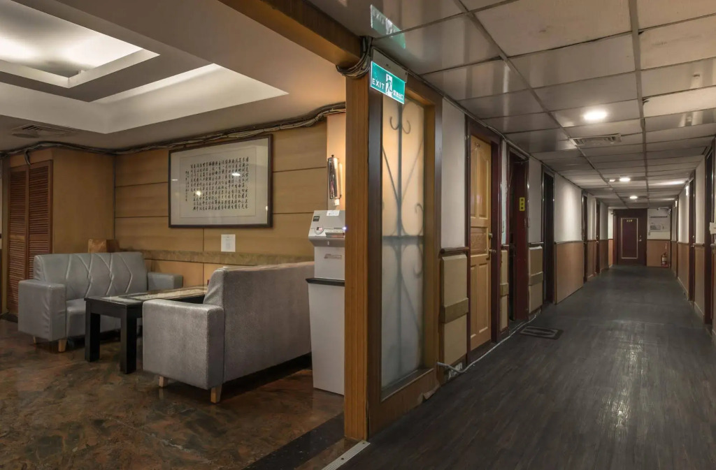 Shanghai Hotel