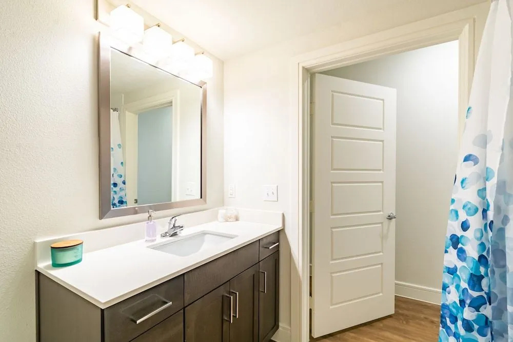 Kasa Dallas North Apartments