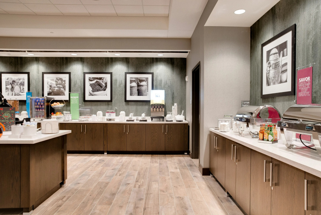 Hampton Inn & Suites Fort Worth Downtown