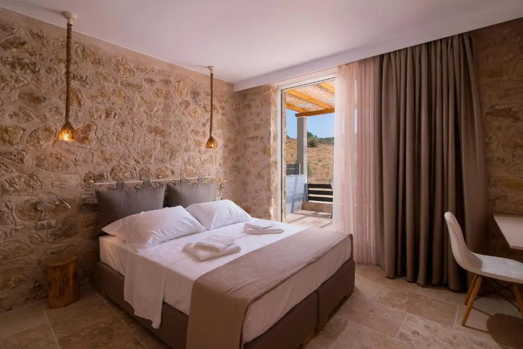 Sol Pedra Villas