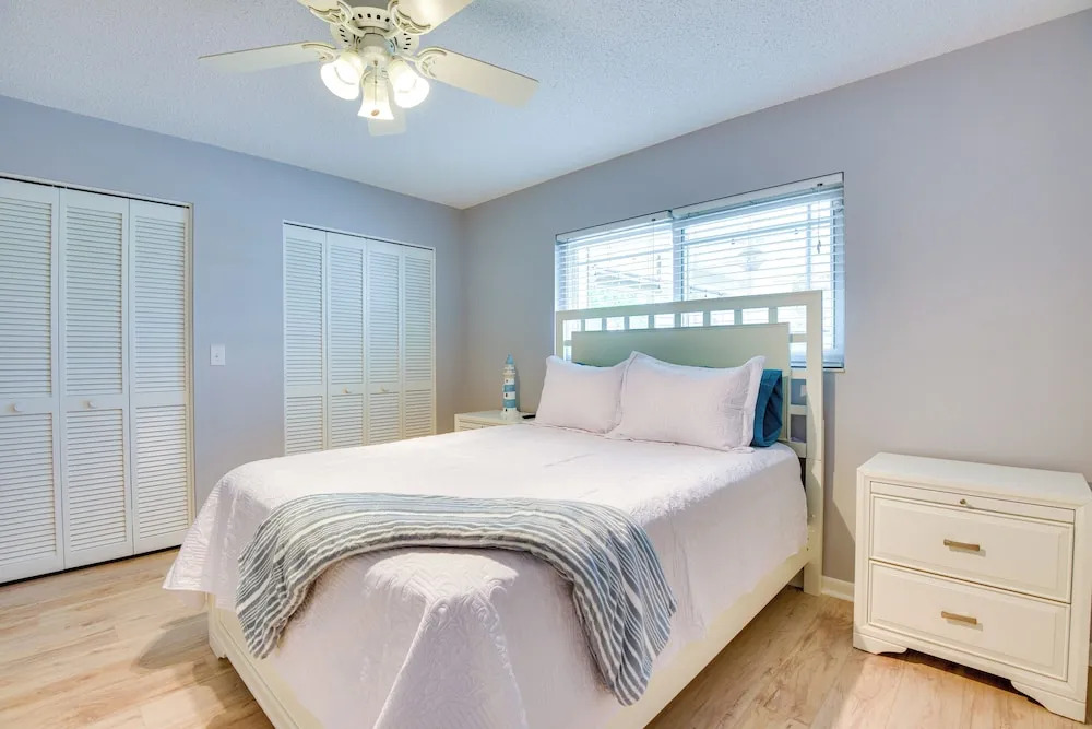 6 Mi to Beach: Bradenton Home w/ Private Pool