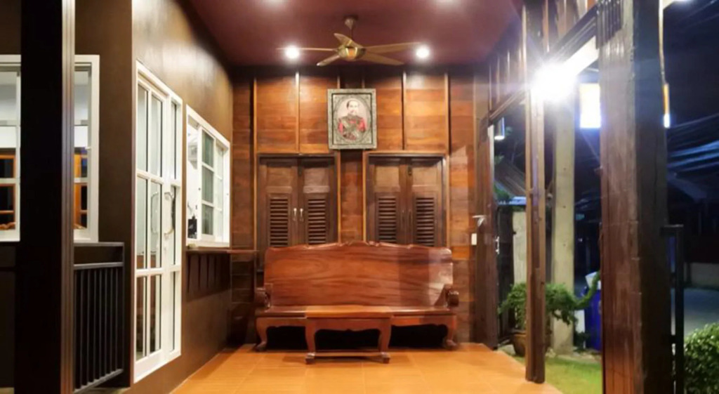 Old City Boutique House