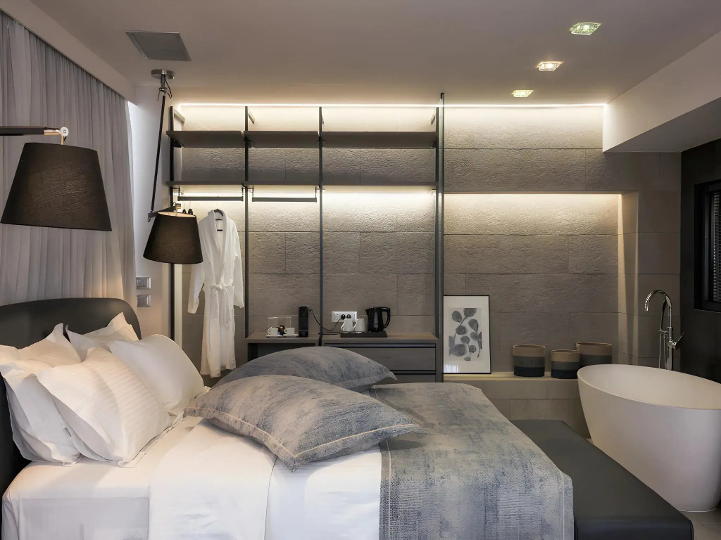 Sweet Home Hotel