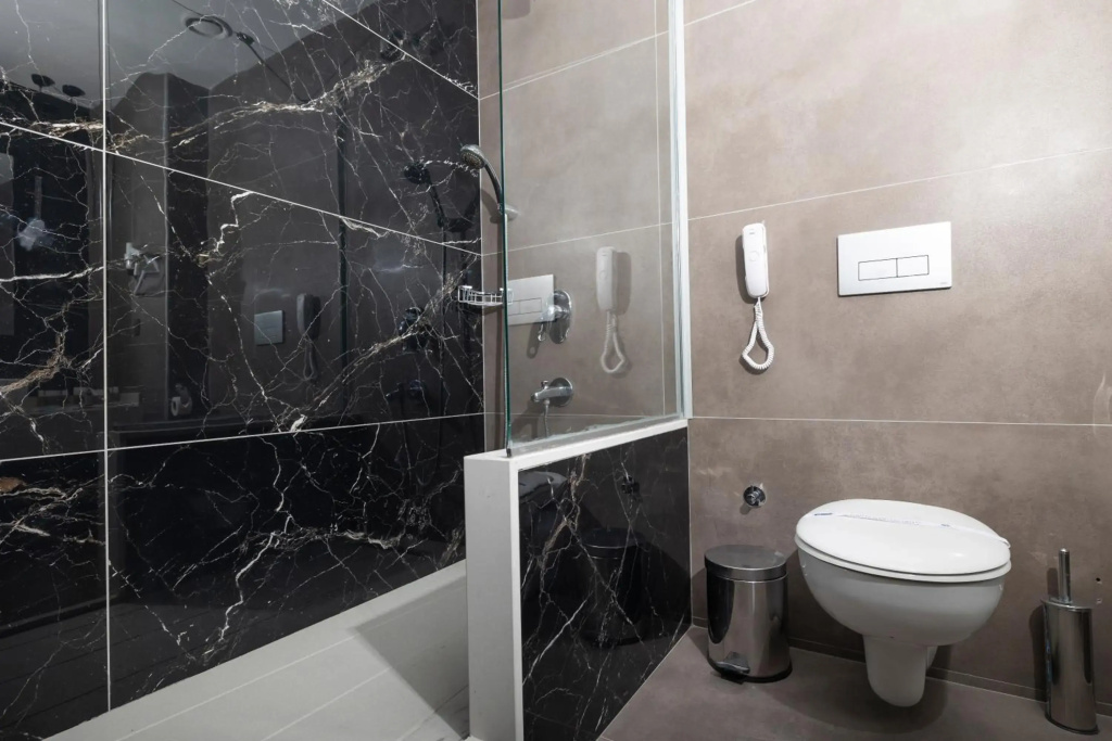 Crystal Centro Pearl Collection - Ultimate All Inclusive