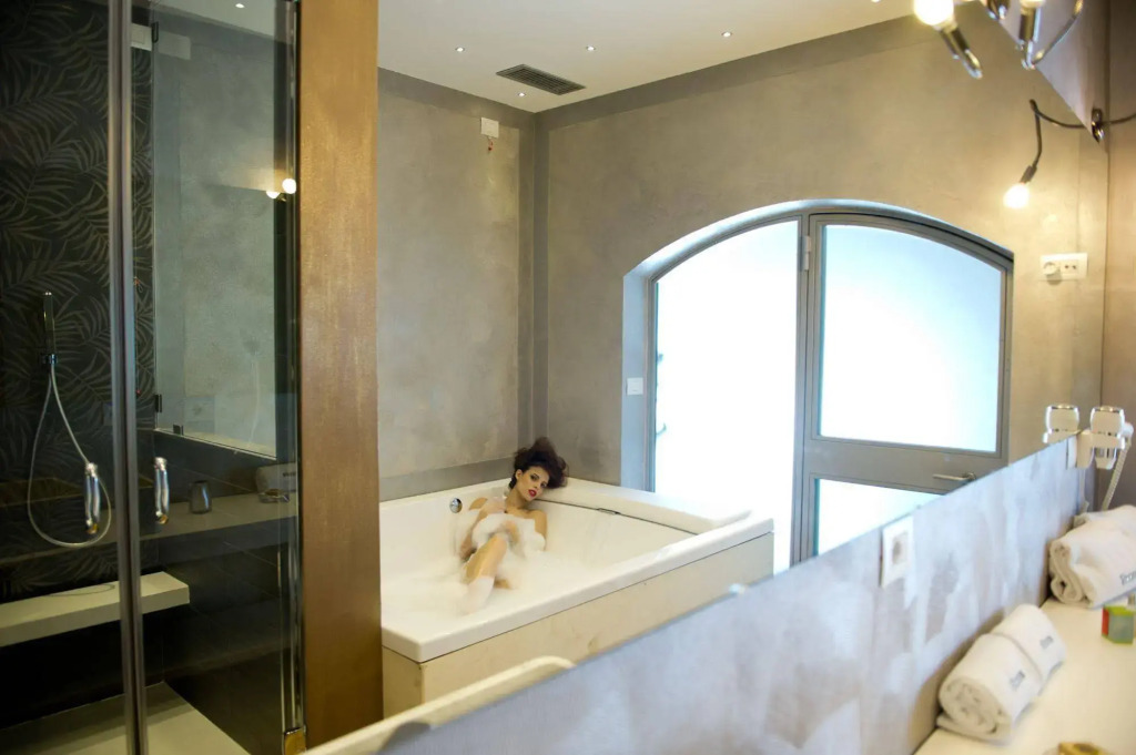 Wrooms Guest House