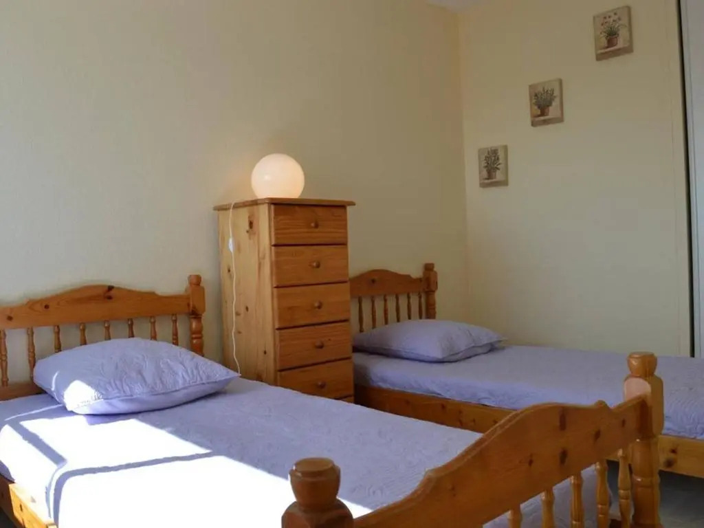 Appartement Le Grau-du-Roi, 3 pièces, 6 personnes - FR-1-250-61